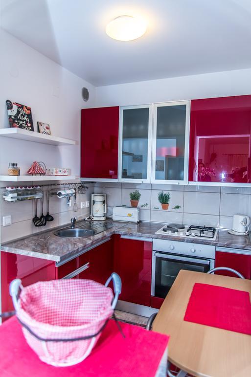 Apartment Flores أوسييك المظهر الخارجي الصورة